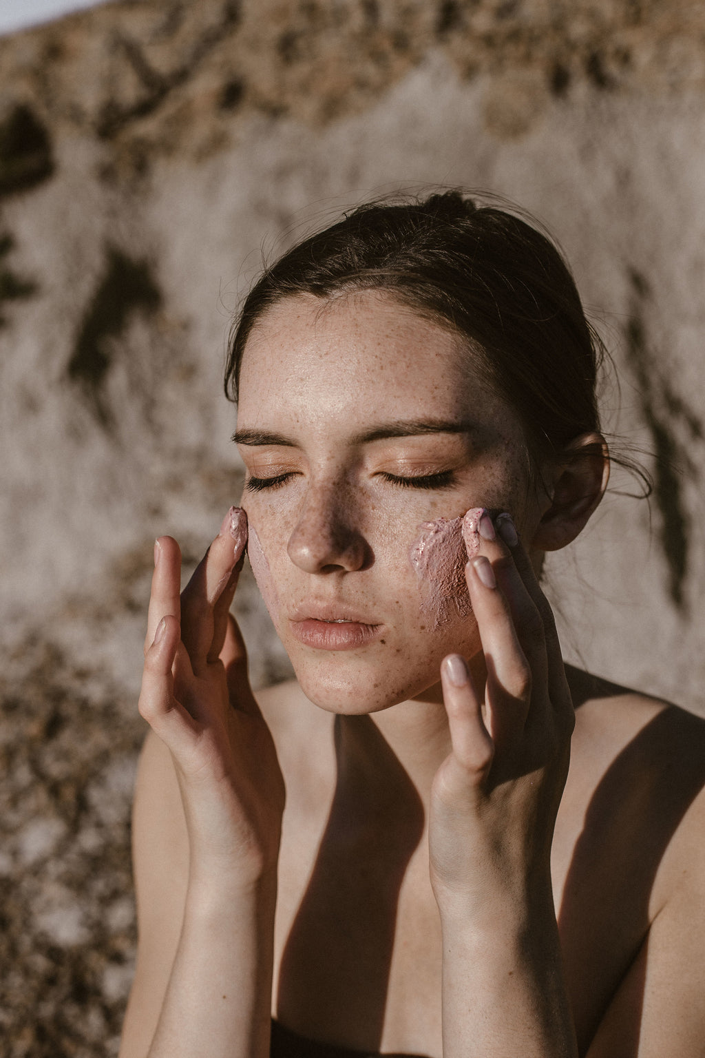 The Benefits of Using Clay for the Skin